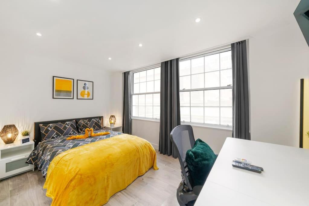 Modern 2 Bedroom Apartment In The Heart Of Londres Extérieur photo