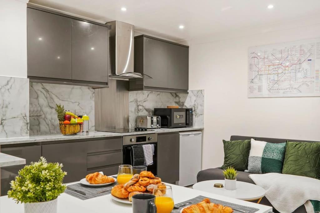 Modern 2 Bedroom Apartment In The Heart Of Londres Extérieur photo